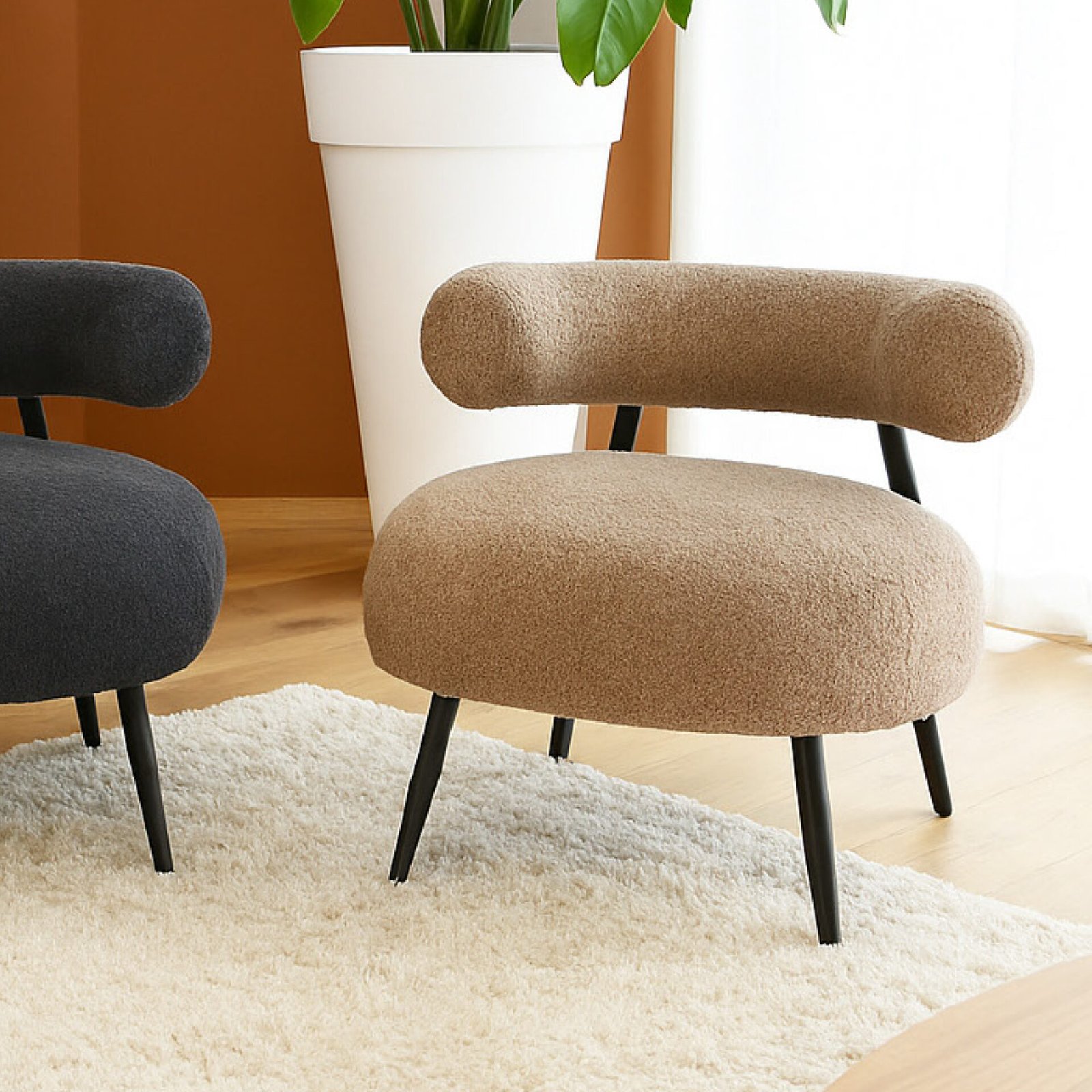 POLTRONA TEDDY IN TESSUTO BOUCLE' TORTORA