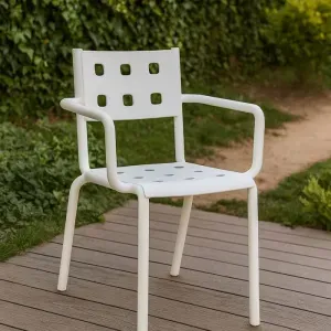 Set 4 Poltrone ZELIA in Polipropilene Bianco con Seduta Ergonomica e Schienale Avvolgente