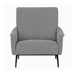 Poltrona ROSA in Tessuto Pied de Poule Bianco e Nero, Schienale Avvolgente e Design Vintage