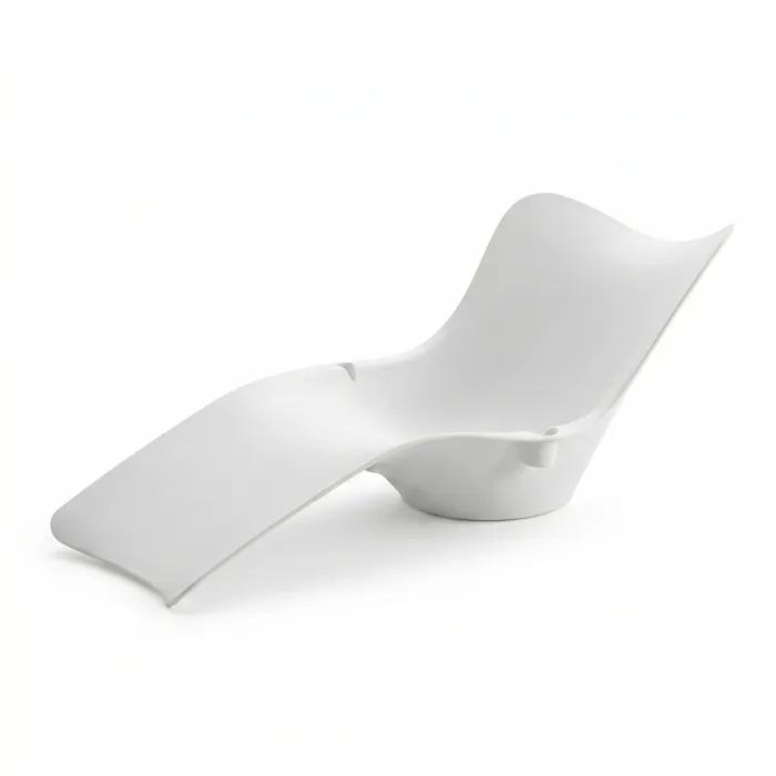 Lettino Oriente Bianco in Plastica, Design Ergonomico con Seduta Ondulata e Schienale Integrato