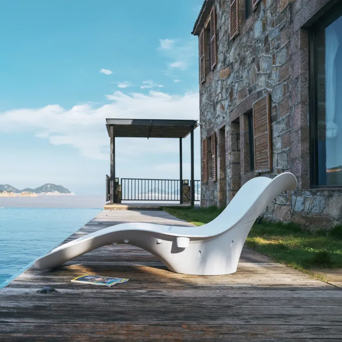 Lettino Oriente Bianco in Plastica, Design Ergonomico con Seduta Ondulata e Schienale Integrato - immagine 3
