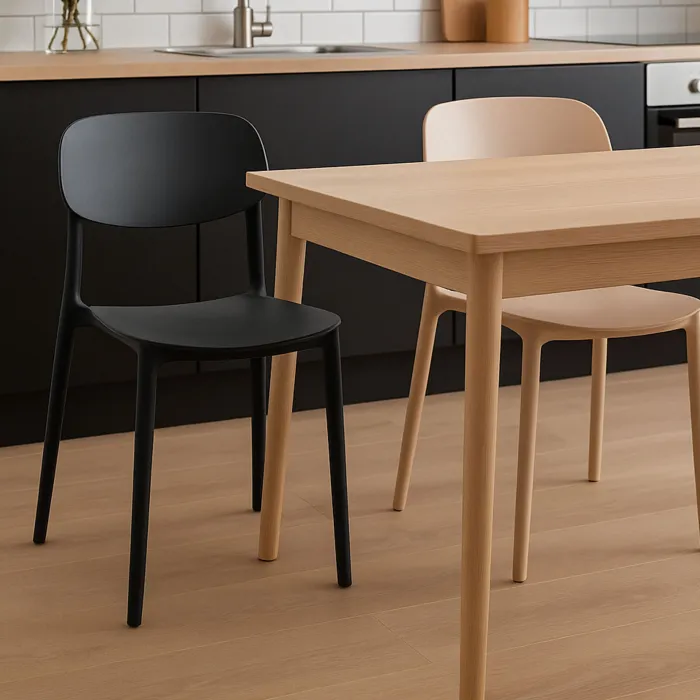 Set 4 Sedie Paula in Polipropilene Antracite, Design Moderno per Cucina e Sala da Pranzo, 38 x 42 x 79 cm