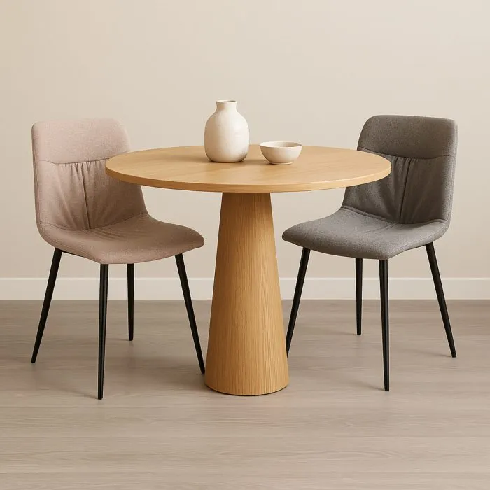Set 4 Sedie Nuvola in Tessuto Tortora con Seduta Imbottita, Schienale Plissettato e Gambe in Metallo Nero, 56 x 44 x 86,5 cm
