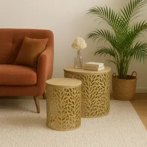 Set Tavolini Forest con Piano Effetto Rovere e Struttura in Metallo Oro, Design Moderno