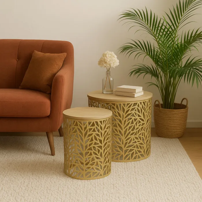 Set Tavolini Forest con Piano Effetto Rovere e Struttura in Metallo Oro, Design Moderno
