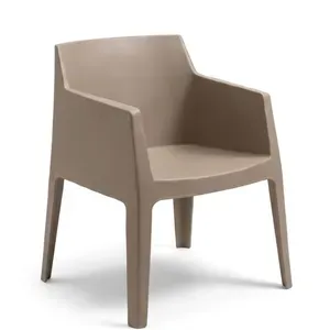 Poltrona ISCHIA Tortora in Polipropilene con Braccioli Integrati, Design Monoblocco per Interno ed Esterno